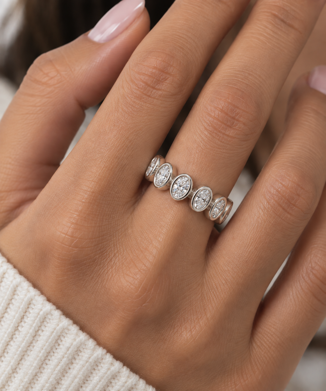 Dove Oval Eternity Band