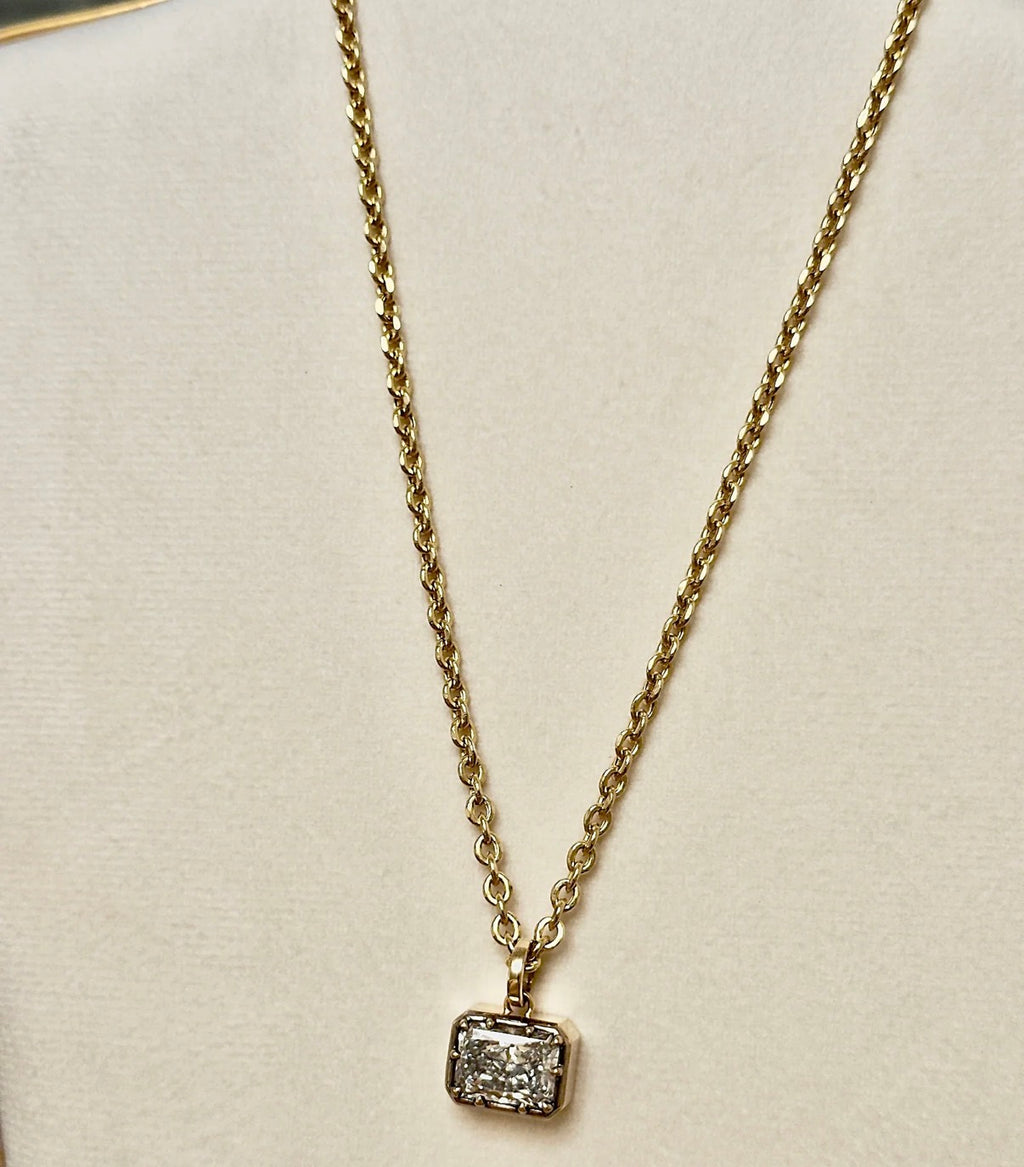 Midnight Radiant Diamond Pendant